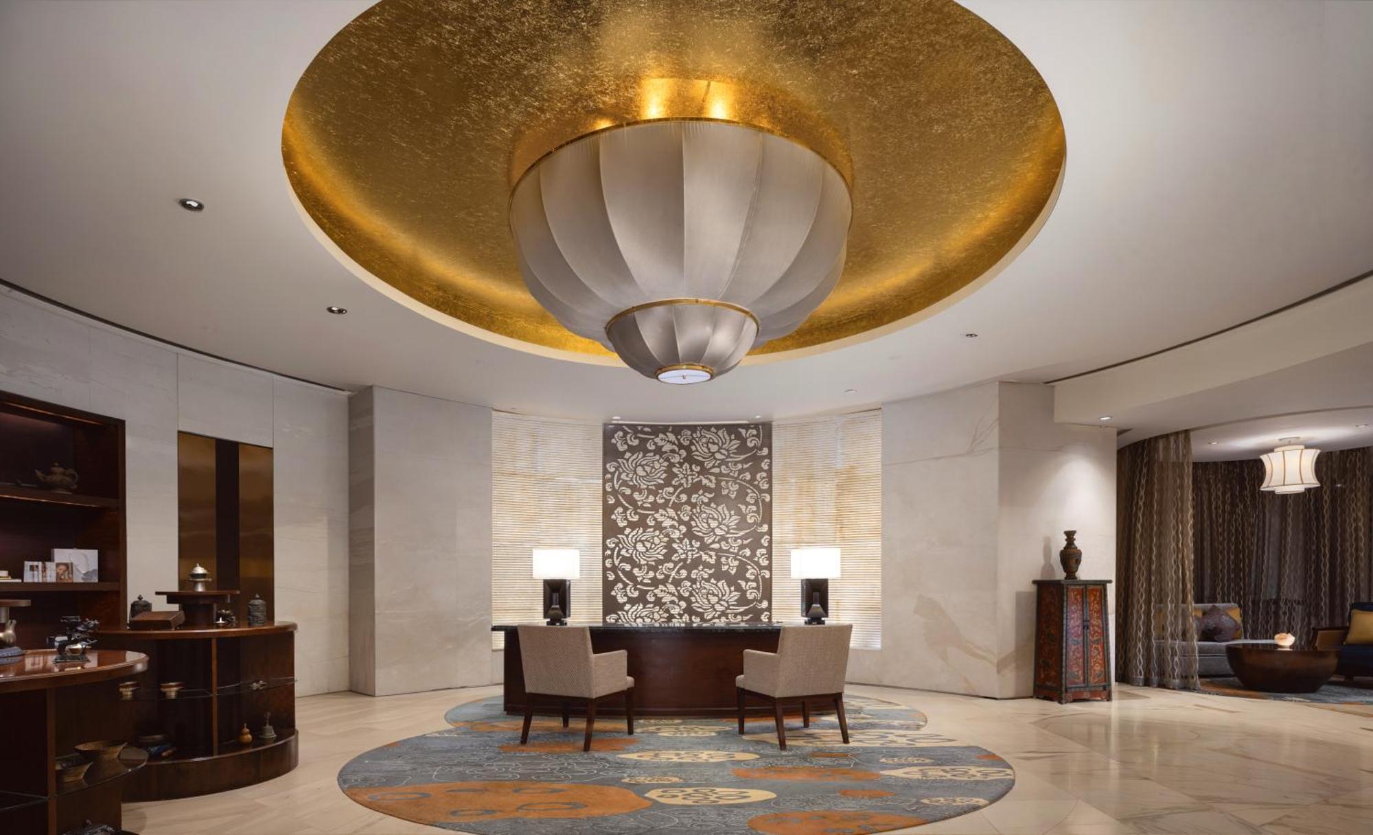 Shangri-La Chengdu Exterior photo