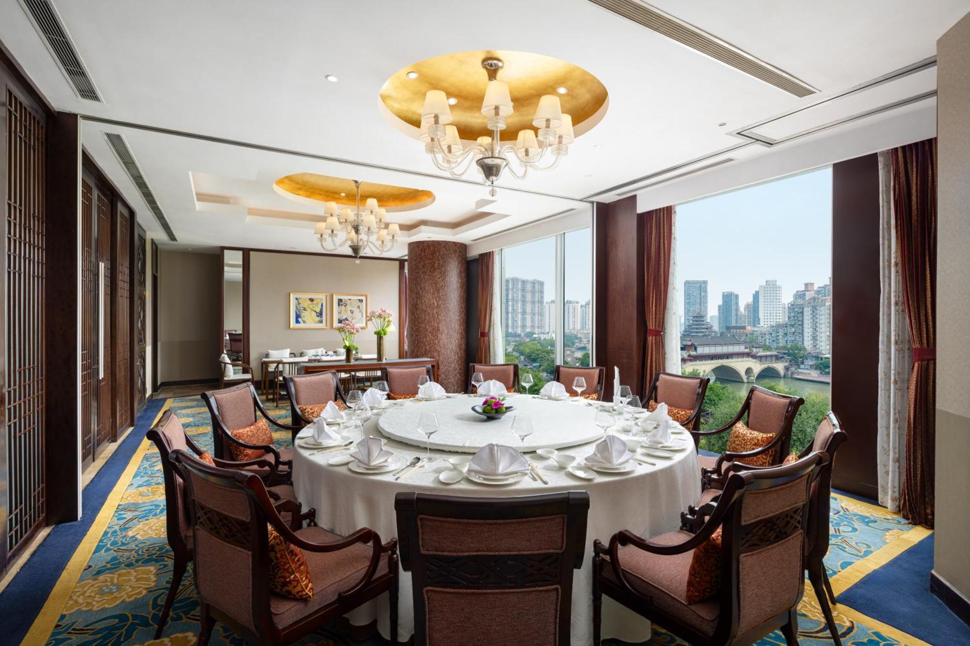 Shangri-La Chengdu Exterior photo