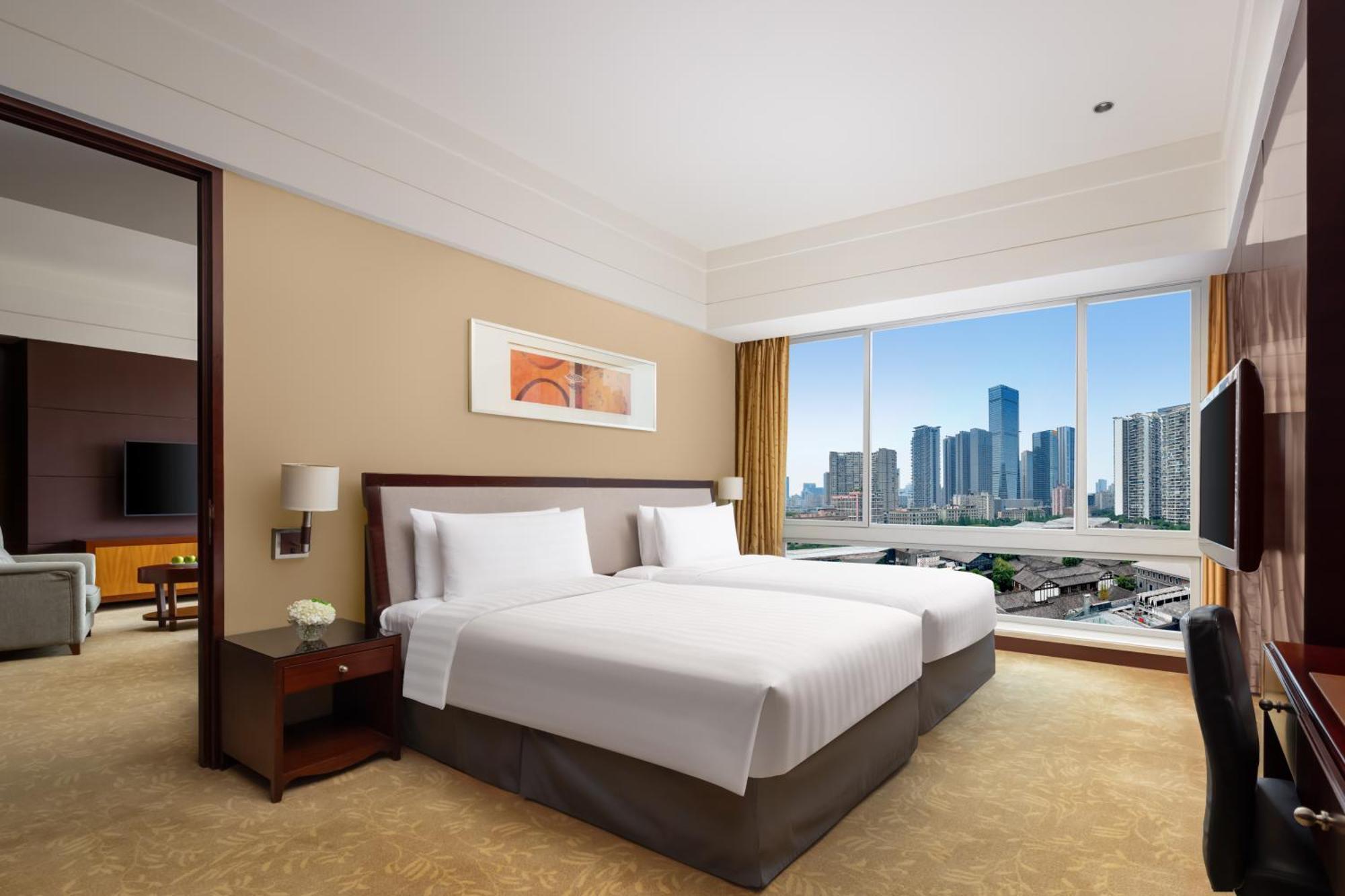 Shangri-La Chengdu Exterior photo