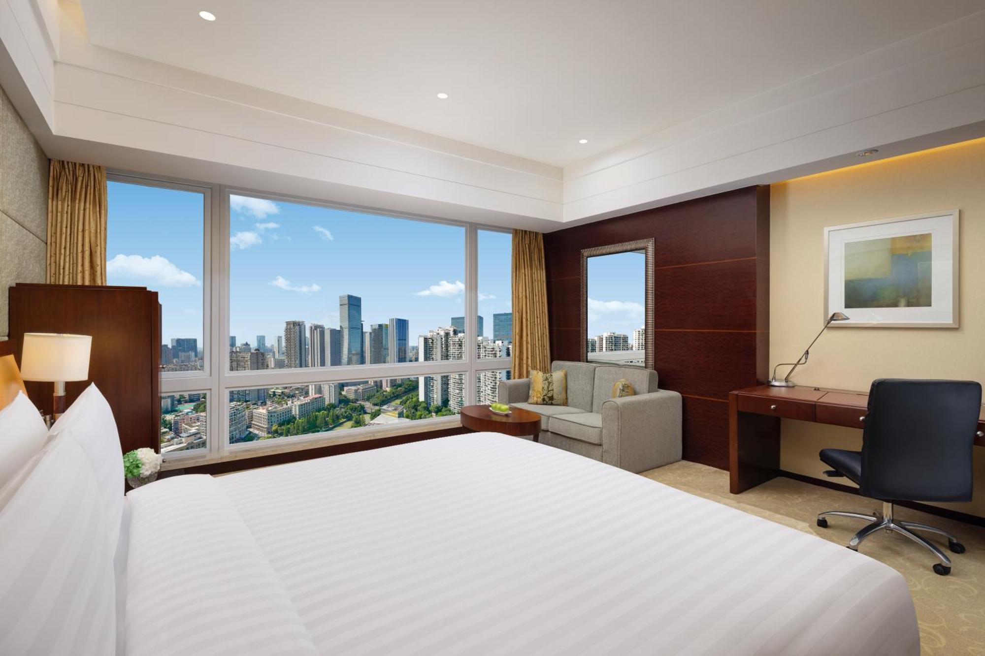 Shangri-La Chengdu Exterior photo